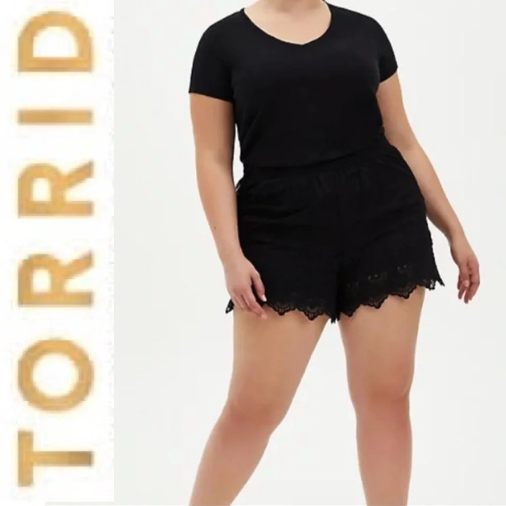 Embroidered Lace Mesh Dressy Black Shorts Pull On Comfort Elastic Waist Size 3X